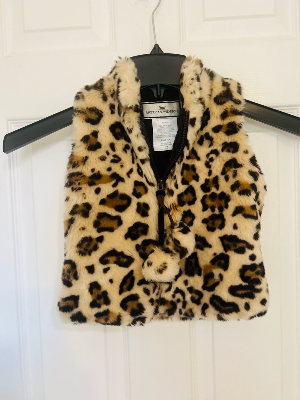 American Widgeon Girls' Faux Fur Leopard Print Vest - Cream/Brown child 3T
